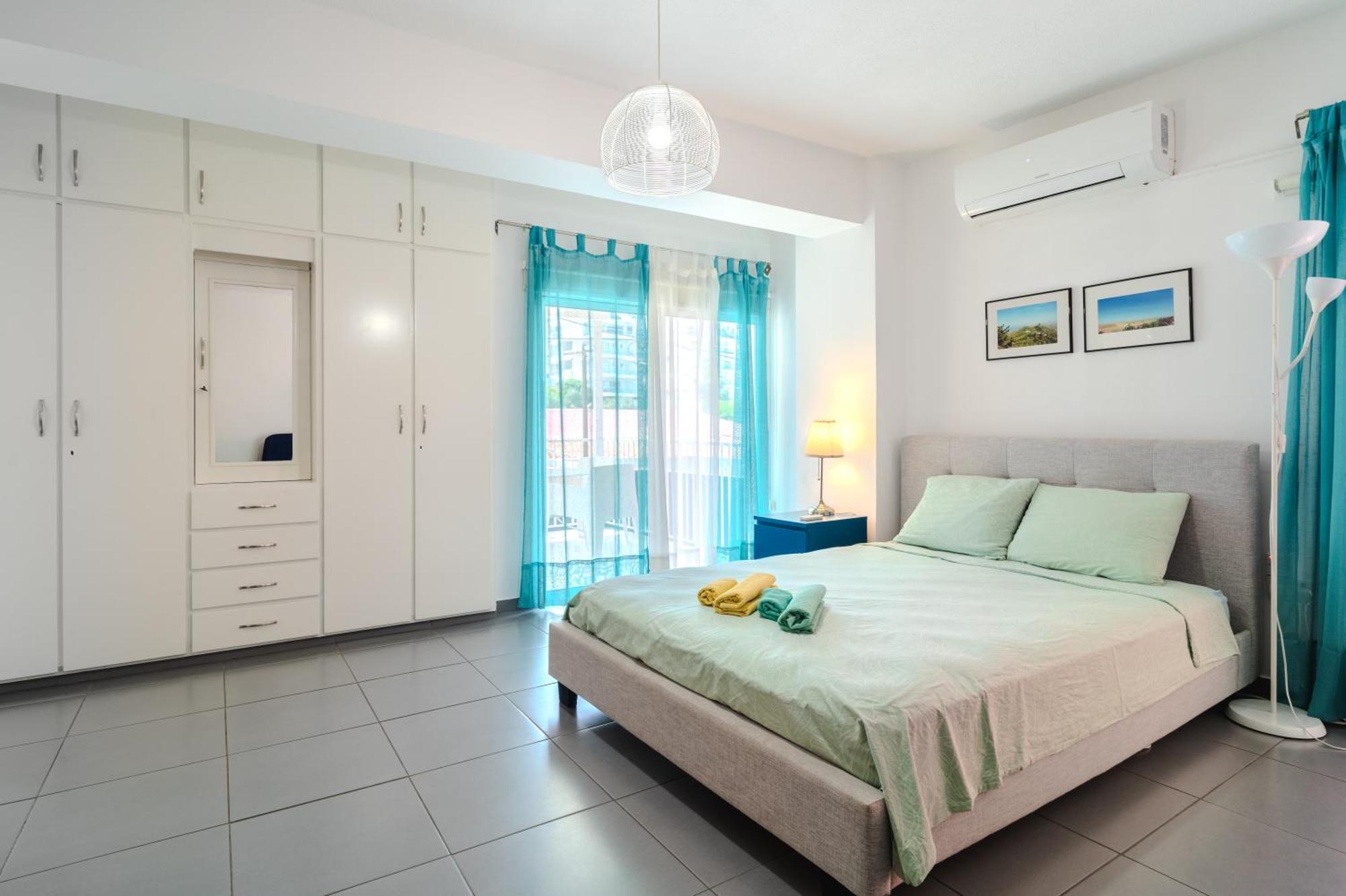 Mackenzie Blu Beach Studio Larnaca Dış mekan fotoğraf